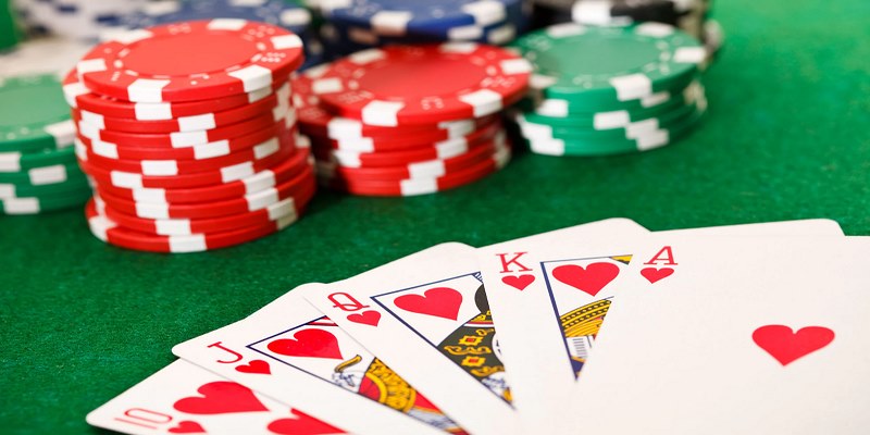 Trò chơi Poker thu hút được rất nhiều cược thủ tham gia đầu tư mỗi ngày
